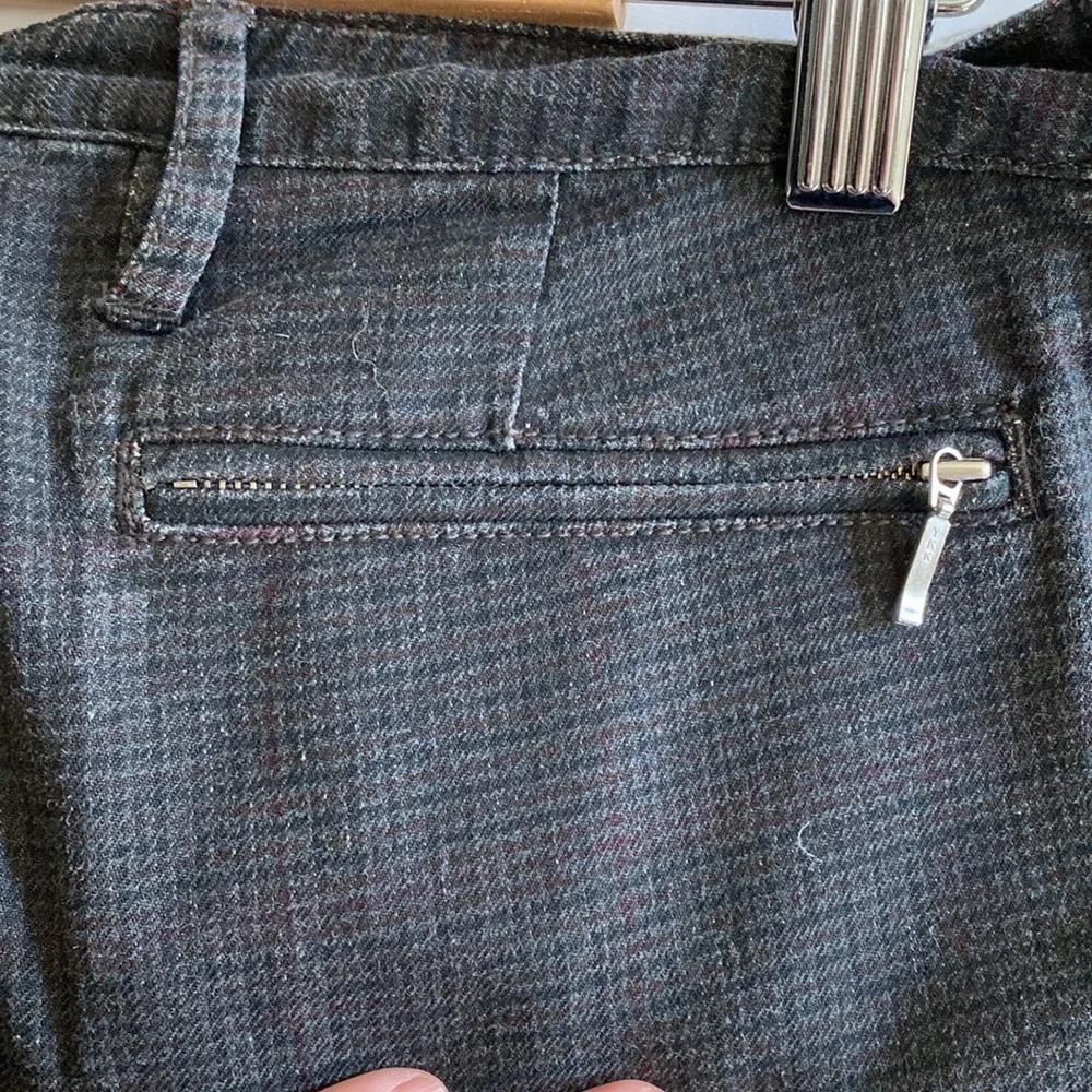 Silence and Noise plaid pants with zippered back and front pockets. - Picture 7 of 9